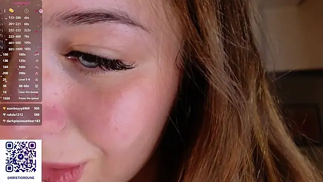 Chat +18 de kristigrounee ao vivo