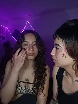 AlexxaAndRileyy: απευθείας συνομιλία ΧΧΧ
