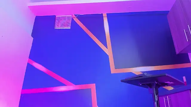 AndreaGiraldo_'s Live XXX Chat