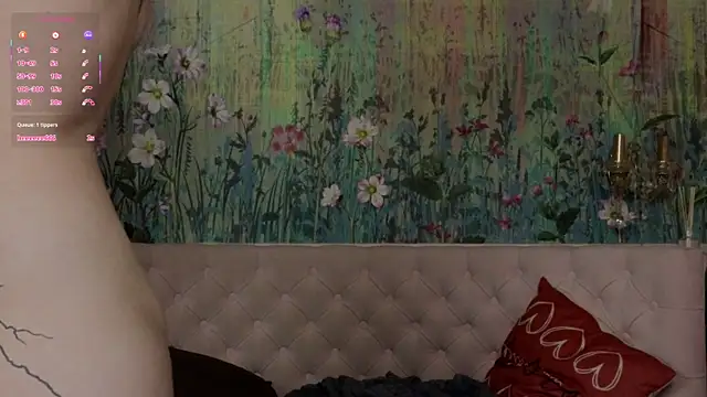 IvoryWood_ Chat XXX in diretta