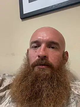 32XRedBeard Show Webcam