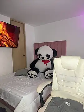 Janettcruz XXX чат на живо