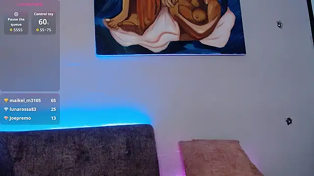 esmeraldahills' Live XXX Chat