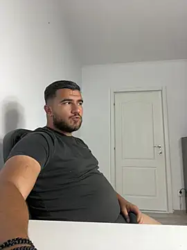 Chat +18 de NikolasKane ao vivo