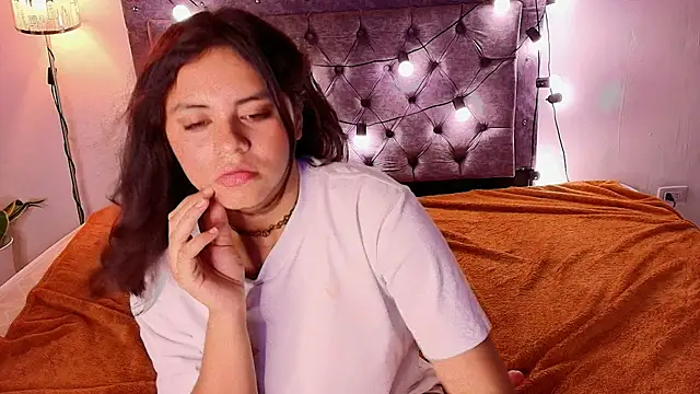 Kim_lowel – Live XXX-chat
