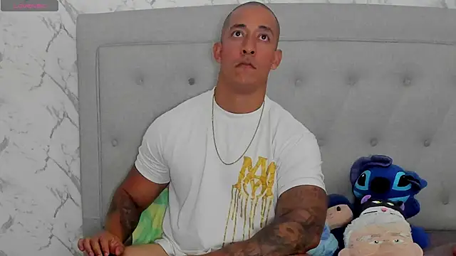 luigiferrara 라이브 XXX 채팅