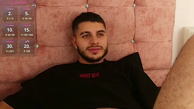 Chat XXX ao vivo de Amadeo_Wild_