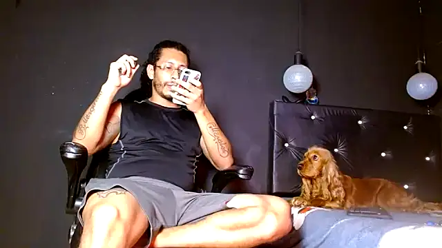 XXX chat uživo modela FuckHardlove