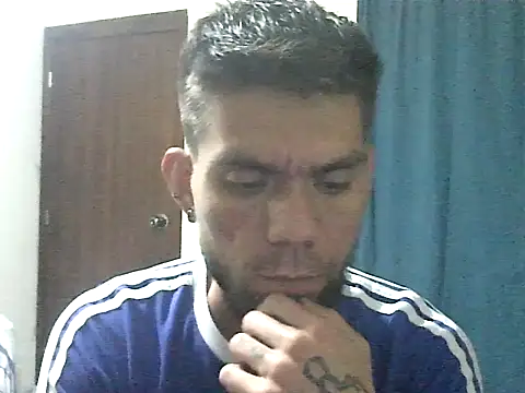thomas2wood লাইভ XXX চ্যাট