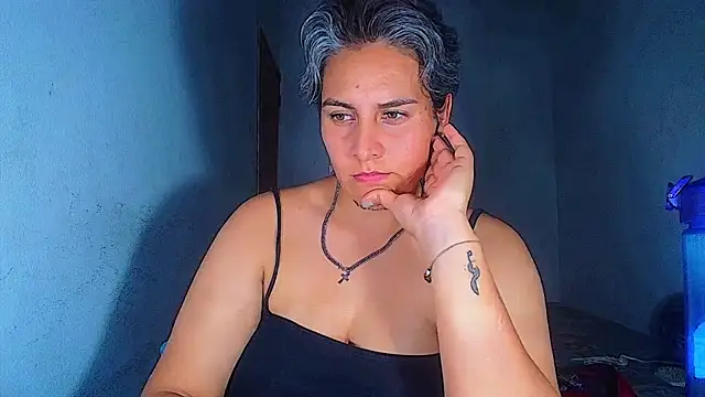 Chat XXX ao vivo de Yessi_rousse