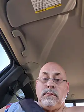 juneguy67 live XXX chat