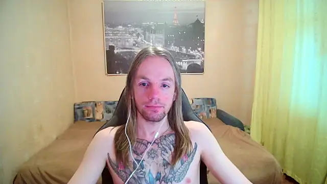 AdamDickens élő XXX-chatje