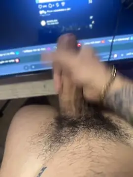 AlphaMasterXxx 라이브 XXX 채팅