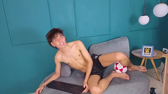 christopher_robin4's Live XXX Chat