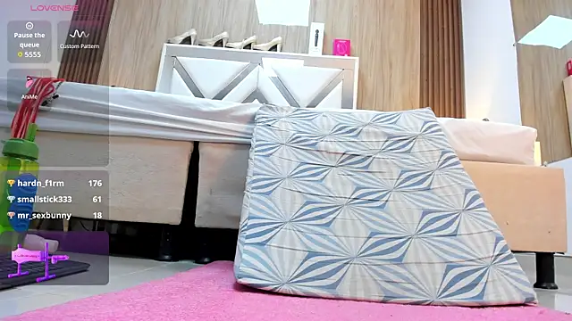 VanessaHard_as élő XXX-chatje