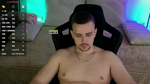 Larstar01: απευθείας συνομιλία ΧΧΧ