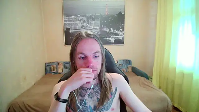 AdamDickens XXX чат на живо
