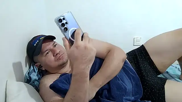 Chatroom XXX en direct de fuckynations