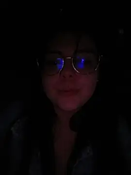Chat +18 de Juliet_elary ao vivo