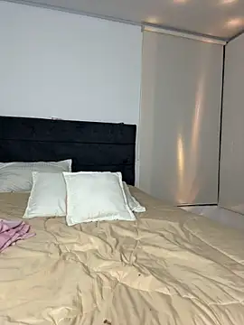 lara_reynolds Chat XXX live