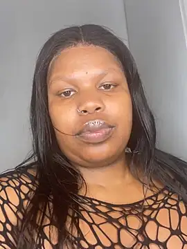 Chat +18 de Cuddle_Bear ao vivo