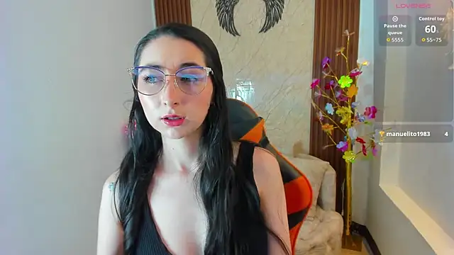 צ'אט XXX בשידור חי של Ayla_min