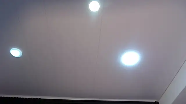 SaraLjordad 即時 XXX 聊天