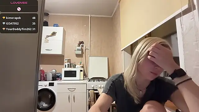 AngelJeni's Live XXX Chat