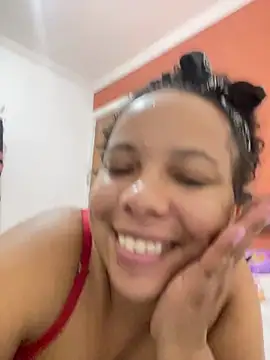 Chat +18 de luliene ao vivo