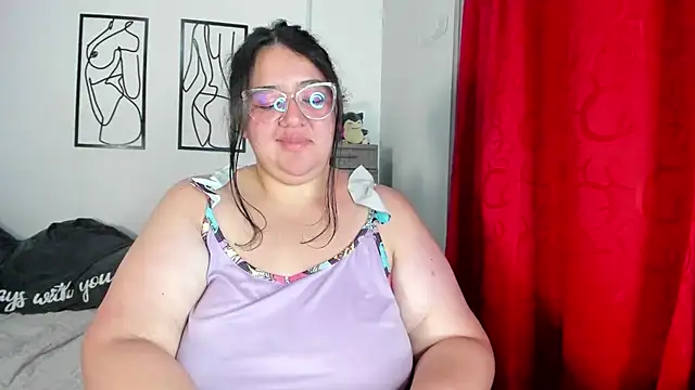 Chat +18 de RubyPirsso18 ao vivo