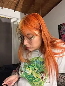 Chat XXX ao vivo de YunoRose_