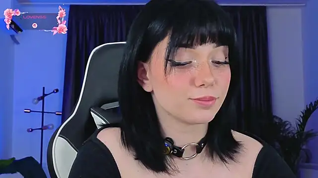 צ'אט XXX בשידור חי של justmeavery