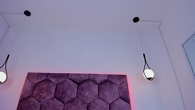 _Cherry_fox Adlı Modelin Canlı XXX Sohbeti