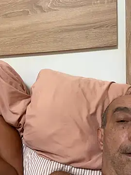 צ'אט XXX בשידור חי של VyC7564