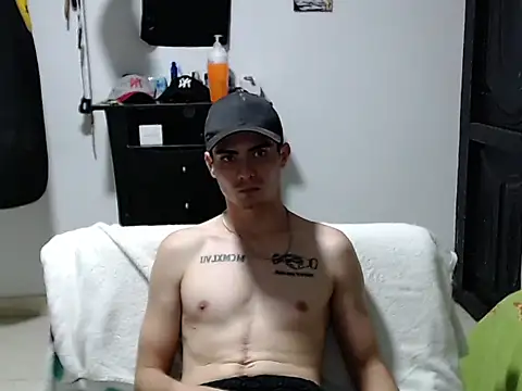 Chat +18 de Zac_Efront ao vivo