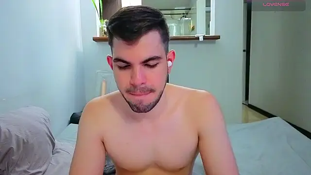 Matiashorney's Live XXX Chat
