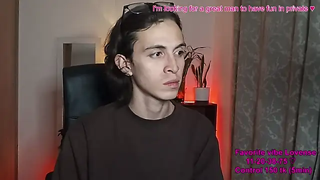 Chat +18 de Nox_guy_next_door ao vivo