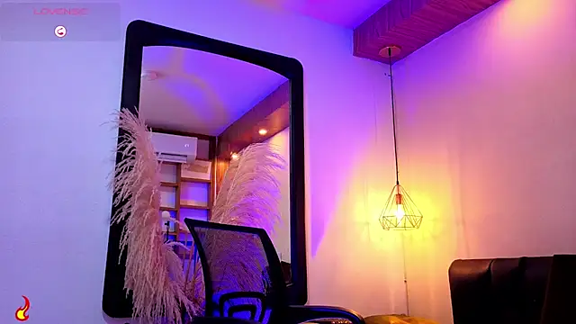 Chat XXX en directo de Kiing_001