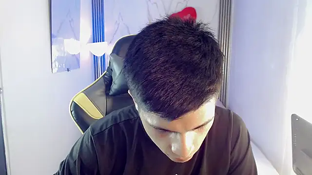 XXX chat uživo modela Ascii_one