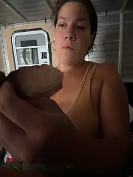 Chat +18 de Bigbuttbrooklynn ao vivo