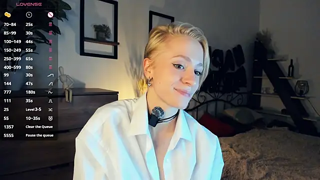 JanettePerro's Live XXX Chat
