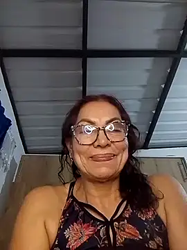 HOT_LATINA20: απευθείας συνομιλία ΧΧΧ