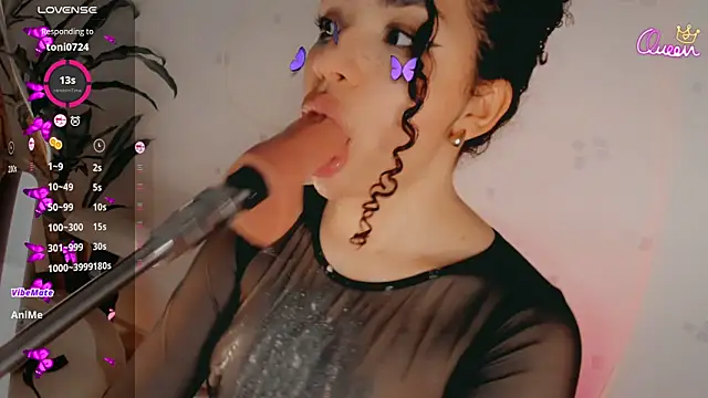 Queen_Deepthroat Obrolan Langsung XXX