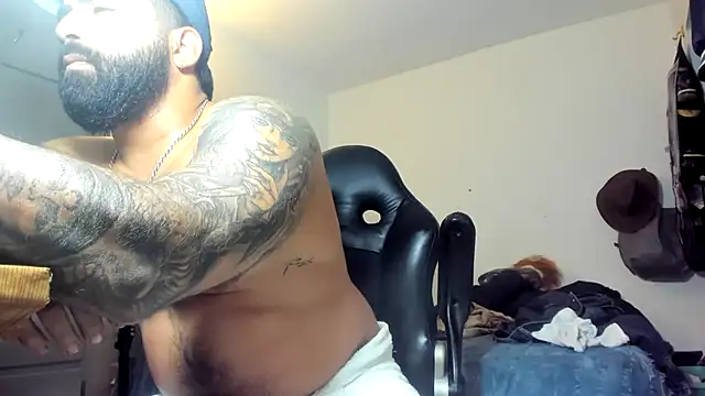 צ'אט XXX בשידור חי של Lyon_vach