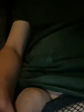 Hotguy3000 élő XXX-chatje
