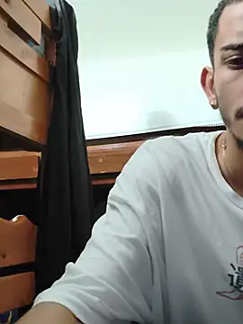 Chatroom XXX en direct de Exlifer