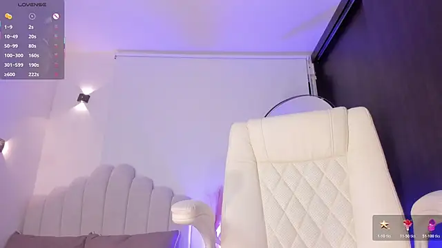 แชท XXX สดของ AmberLewis_