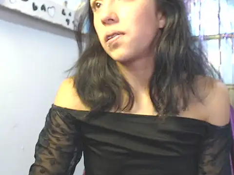 XXX chat uživo modela Kony_lann