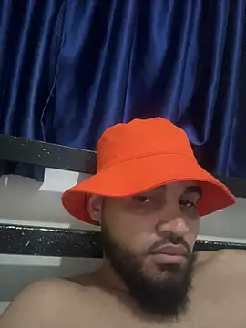 Chatroom XXX en direct de luismanuel_1998