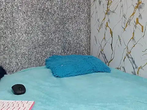 perverted_boyys22 live XXX chat